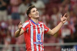 爱游戏娱乐-瓦伦西亚队年轻后卫荣膺最佳球员