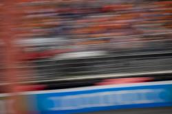 AYX体育赛事-关于红牛车队横扫梅赛德斯，皮亚斯特里刷新纪录的信息