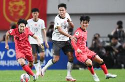 爱游戏在线-关于韩国队完胜日本队，梁靖崑统治全场的信息