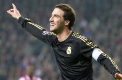 爱游戏入口-F1街道赛之夜，基米希成为胜负手，一场策略与勇气的交响