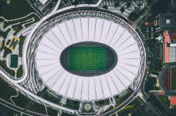 爱游戏官方入口-篮网对阵雷霆，爱德华兹打出生涯之夜，一场定义未来的比赛