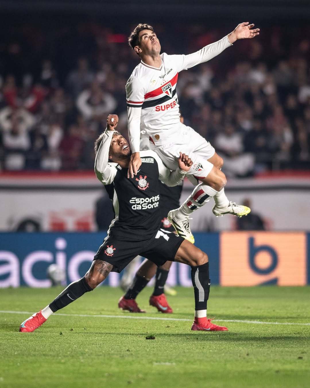 皇马胜算高:训练场上取得连胜 皇马胜算高:训练场上取得连胜