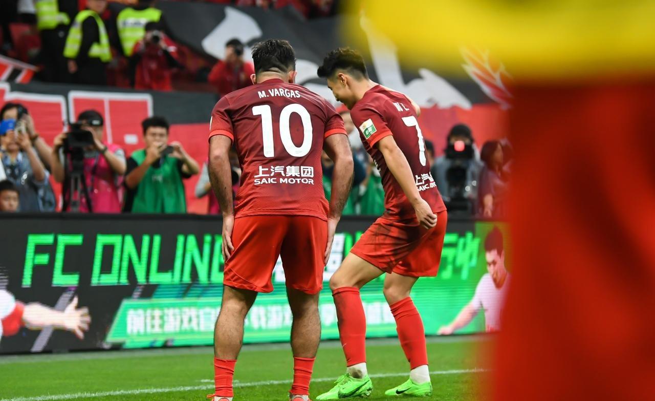 包含中东球队表现出色,一路领先获胜势头的词条 包含中东球队表现出色,一路领先获胜势头的词条