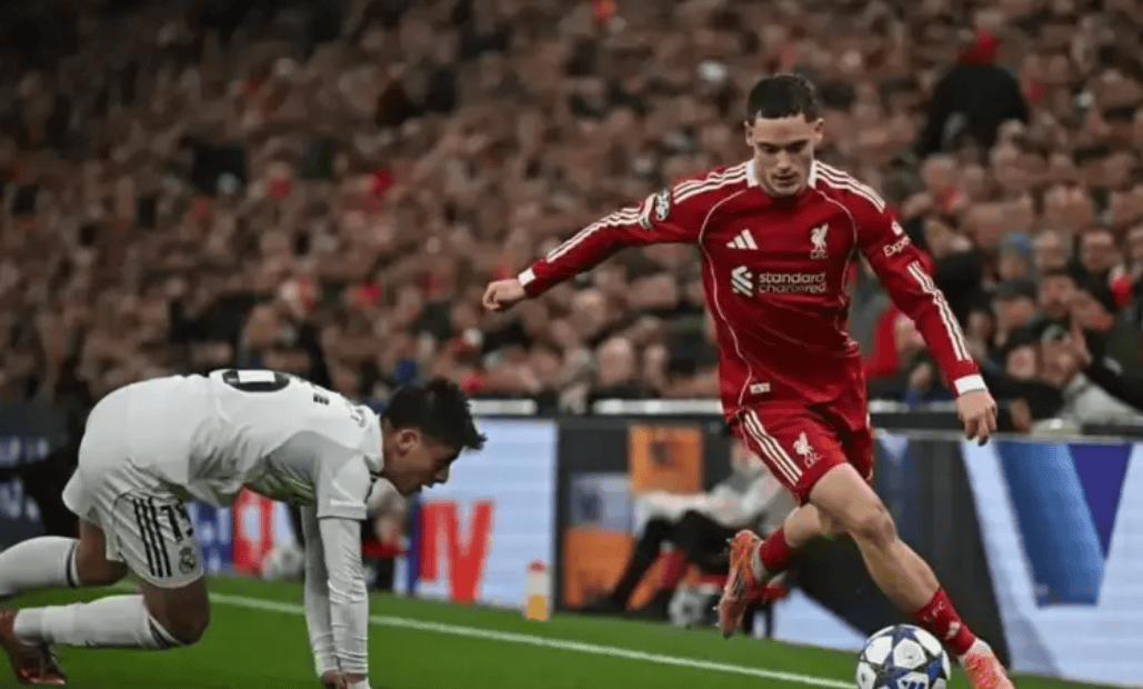 西甲劲旅险胜阿贾克斯,巴塞罗那欧冠出线梦想暗淡的简单介绍 西甲劲旅险胜阿贾克斯,巴塞罗那欧冠出线梦想暗淡的简单介绍