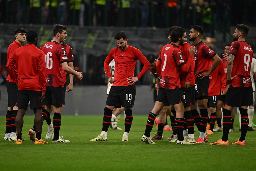 摩纳哥足球俱乐部凭借绝杀球，豪取三分