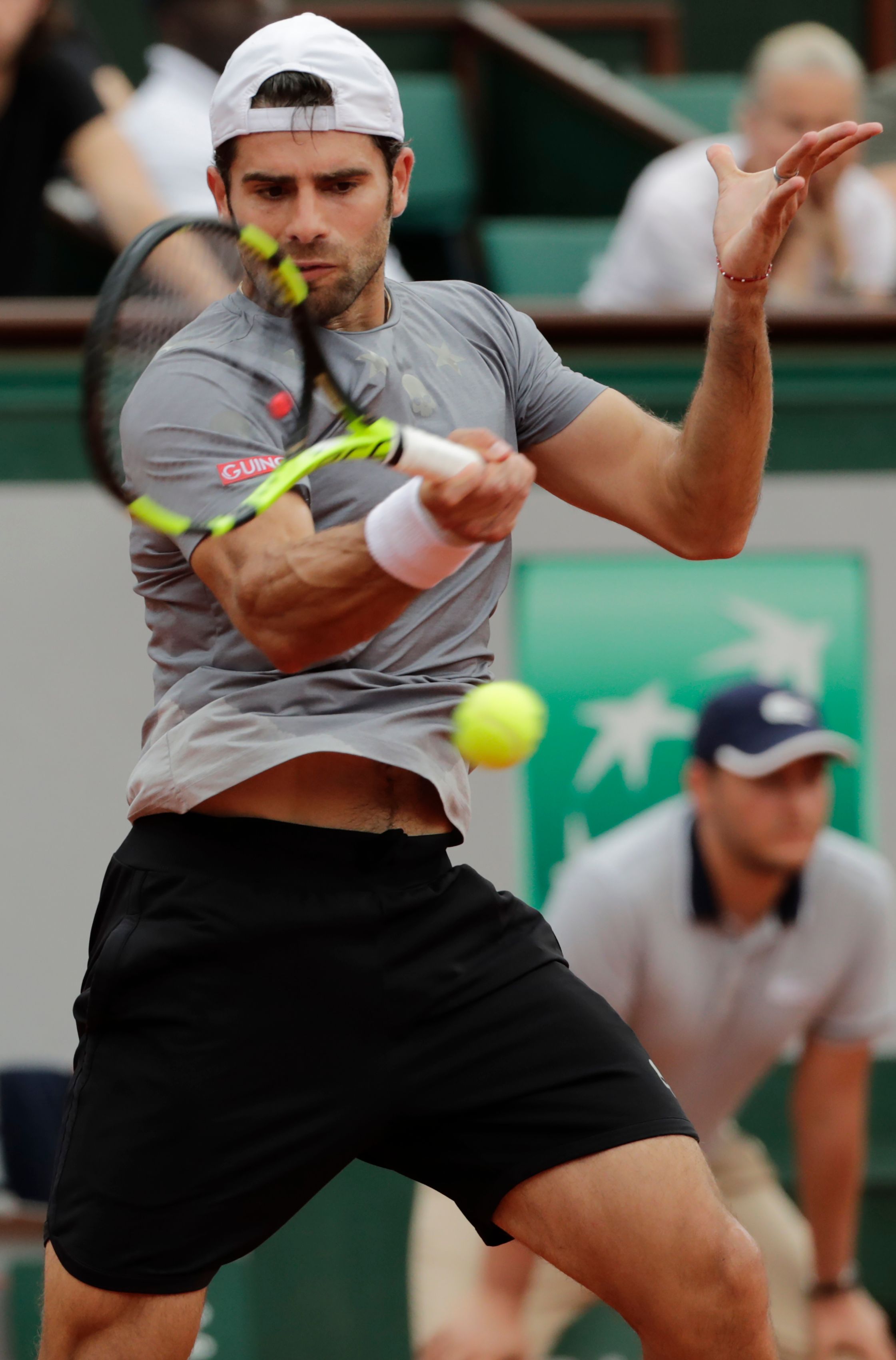 法国网球队绝杀英国网球队，纳达尔制霸全场的简单介绍